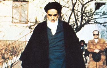 روزهای اقامت امام خمینی در نوفل لوشاتو در آیینه تصاویر(5)