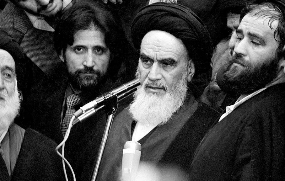 بازگشت امام خمینی به ایران در آیینه تصاویر(8)