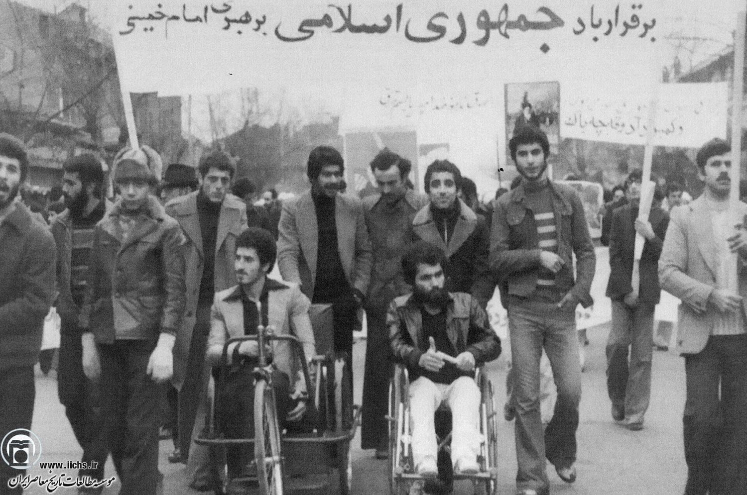 «انقلاب اسلامی در استان گیلان» در آیینه تصاویر