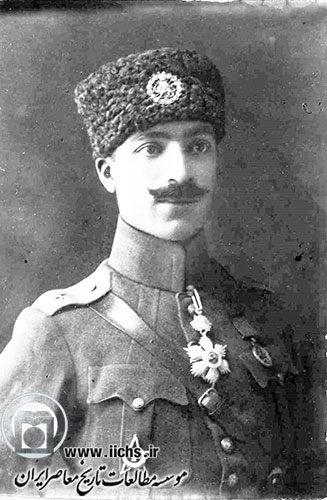 محمود پولادین