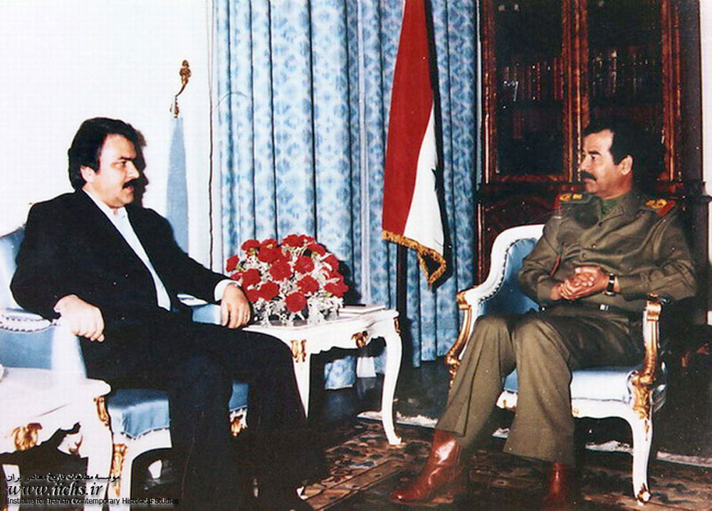 نمایی از یکی از دیدارهای مسعود رجوی با صدام حسین، رئیس‌جمهور معدوم عراق