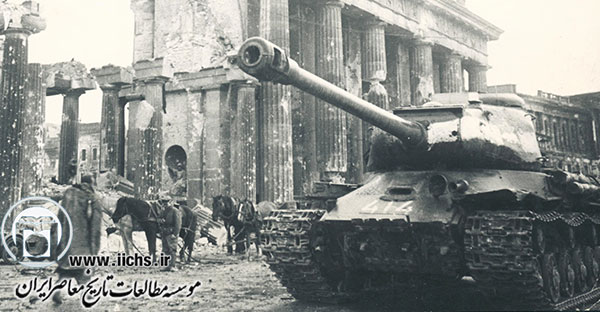 دروازه براندنبورگ برلن و نبرد ارتش آلمان و متفقین (سال 1945)