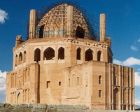زنجان عصر قاجار ؛ (پژوهشی در اسناد میرزا ابوالمکارم موسوی‏ زنجانی)