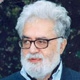 چون اسفنج، نرم (نوجوانی و زمانه دکتر احسان نراقی)