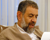 به این مناسبت، دروس مراجع را تعطیل کردیم