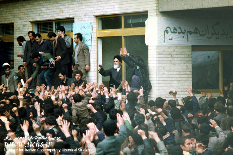 امام خمینی در روزهای اقامت در مدرسه علوی تهران