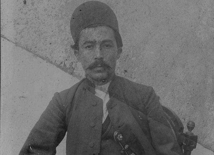استیصال مردم و اِهِنّ و تُلُّپّ آقای رئیس!