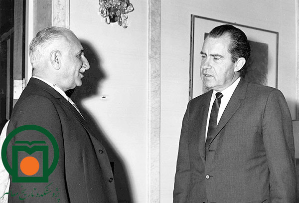 دیدار حبیب ثابت با ریجارد نیکسون، معاون رئیس‌جمهور آمریکا، در محل سفارت آن کشور در تهران