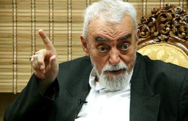 با بیانات امام، به گذشته خود برگشتیم و آن را بررسی کردیم