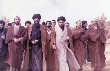 پیش به سوی انقلاب