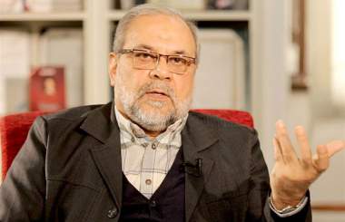 وجود او، متعادل‌کننده سپاه بود