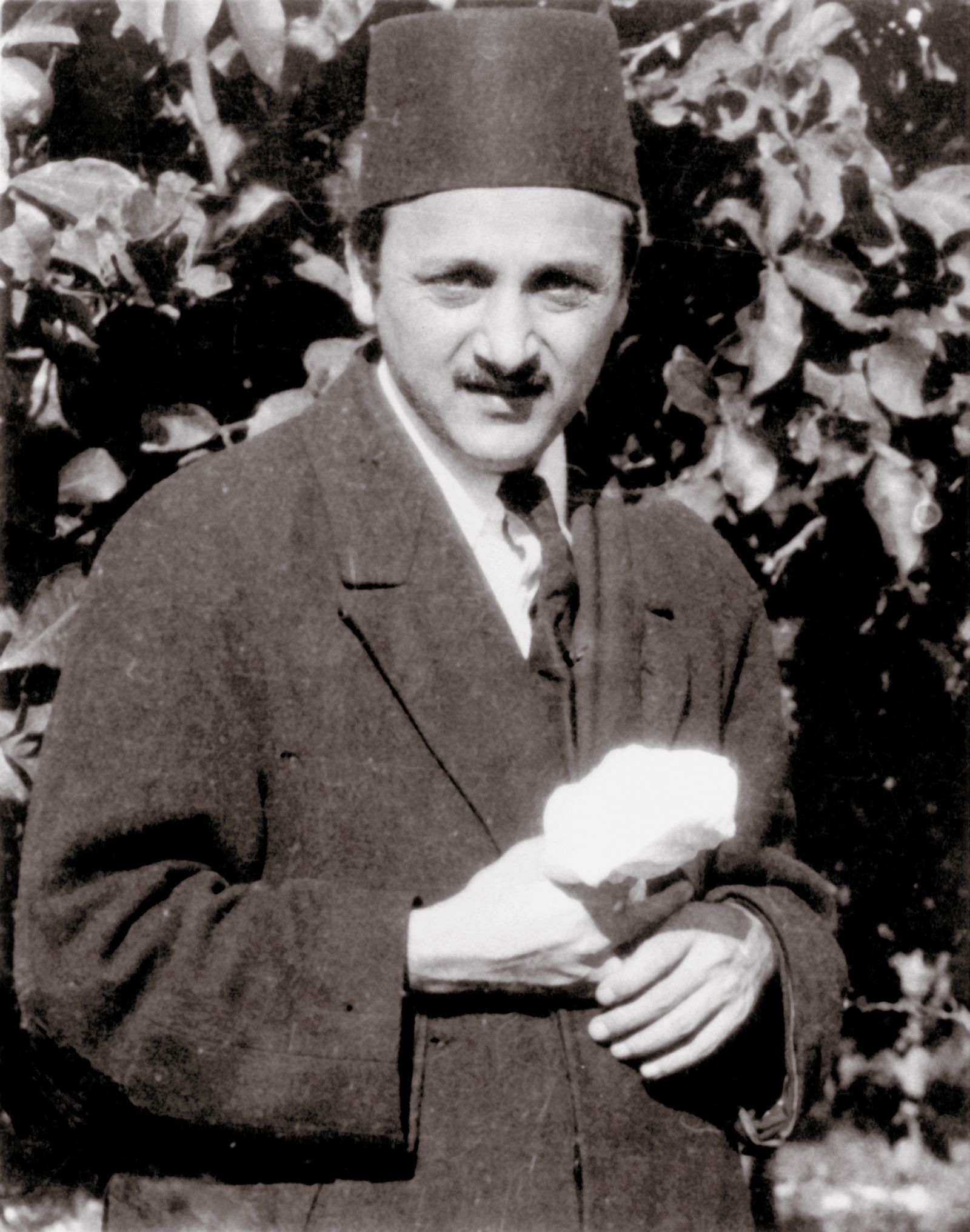 شوقی افندی در حیفا (سال ۱۹۲۱م)