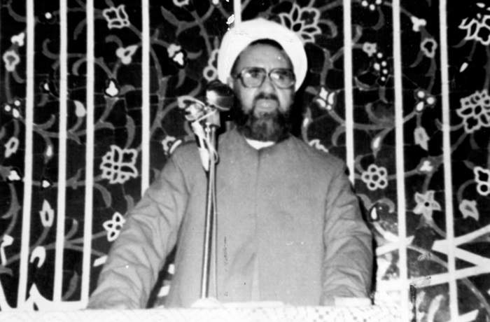 پاسخ مطهری به پرسش «چگونه باید زندگی کرد؟»