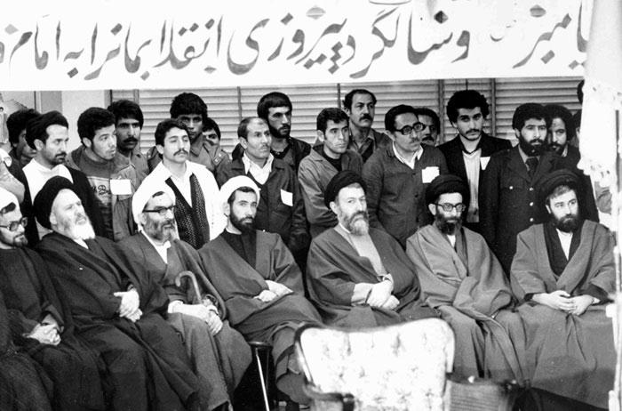 شهید دکتر محمدجواد باهنر در آینه تصاویر(4)  