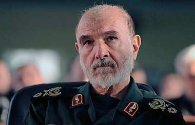 اخلاص، شجاعت و تدبیر، او را در میدان‌ها پیروز می‌کرد