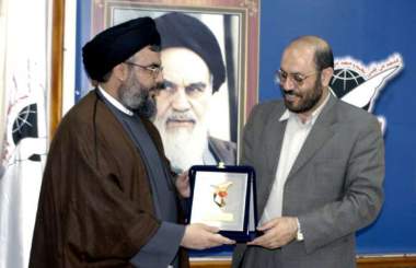 منفعل‌سازی جبهه مخالف، در زمره توانایی‌های شاخص اوست
