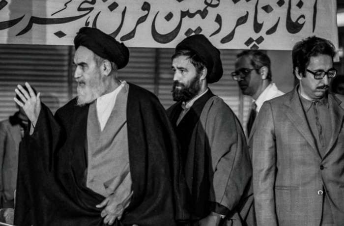 ابوالحسن بنی‌صدر در آینه تصاویر(5)  