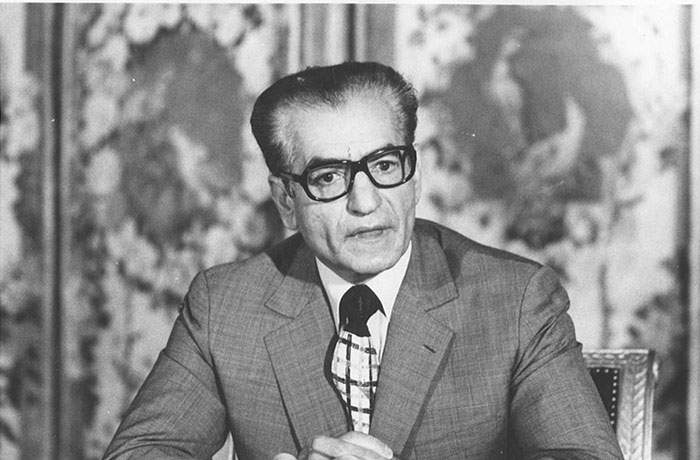 ترفندی نافرجام برای نجات مُلکی که از کف مَلک رفته بود