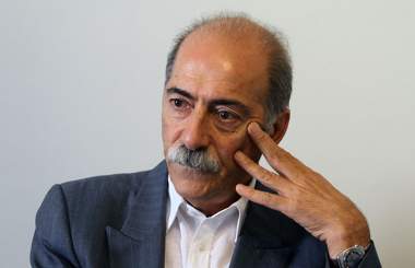 در چاپلوسی و سادهلوحی در چاپلوسی و سادهلوحی