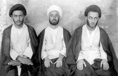 علامه سیدمحمدحسین طباطبائی در آینه تصاویر(5) علامه سیدمحمدحسین طباطبائی در آینه تصاویر(5)