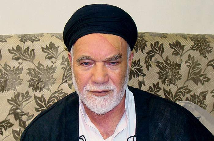 هزاران تن از طلاب و مردم، برای او نماز لیله‌الدفن خواندند