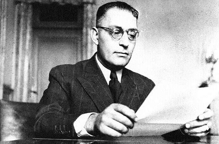 بازگشتِ مشاور آمریکایی و زوال اعتماد