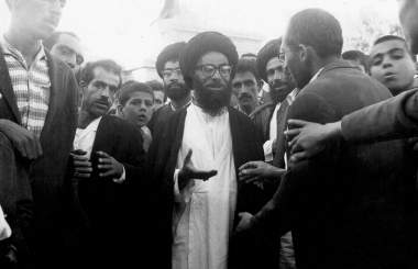 او برای جلوگیری از آزار مردم، خود را به مأموران تسلیم کرد! او برای جلوگیری از آزار مردم، خود را به مأموران تسلیم کرد!