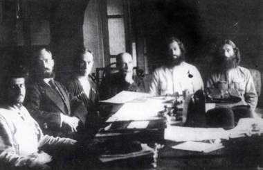 نهضت جنگل در بازی قدرتهای بزرگ نهضت جنگل در بازی قدرتهای بزرگ